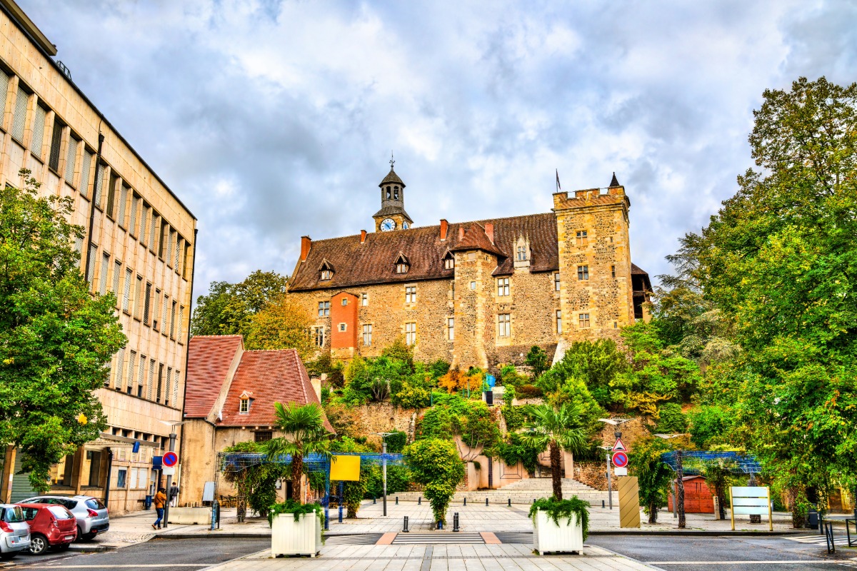 Antiquaire dans le département Allier