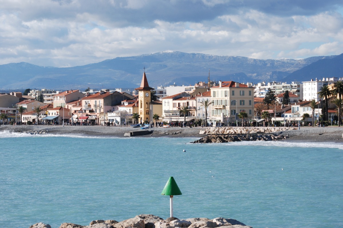 Antiquaire à Cagnes-sur-Mer