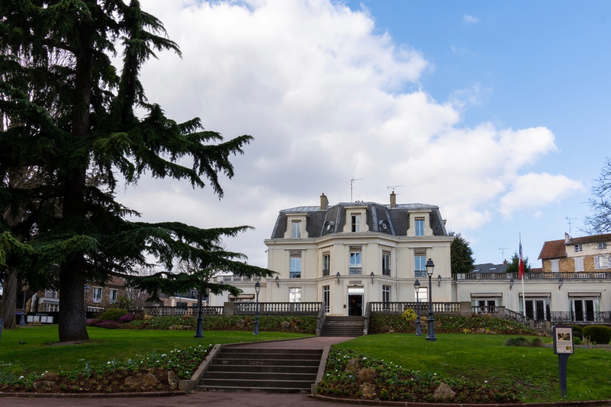 Antiquaire à Chaville