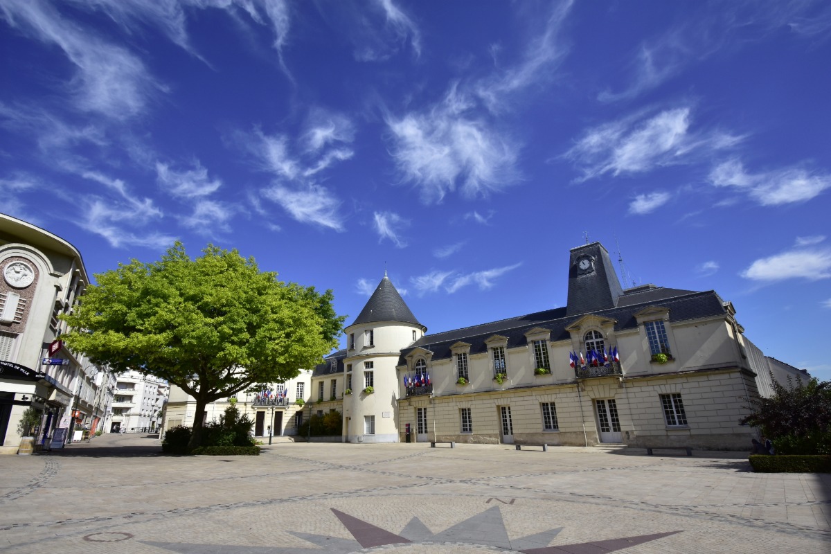 Antiquaire à Clamart