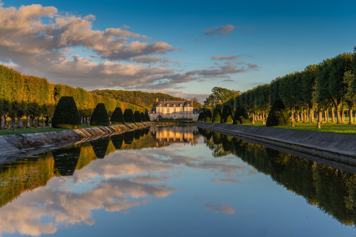 Antiquaire à Plaisir