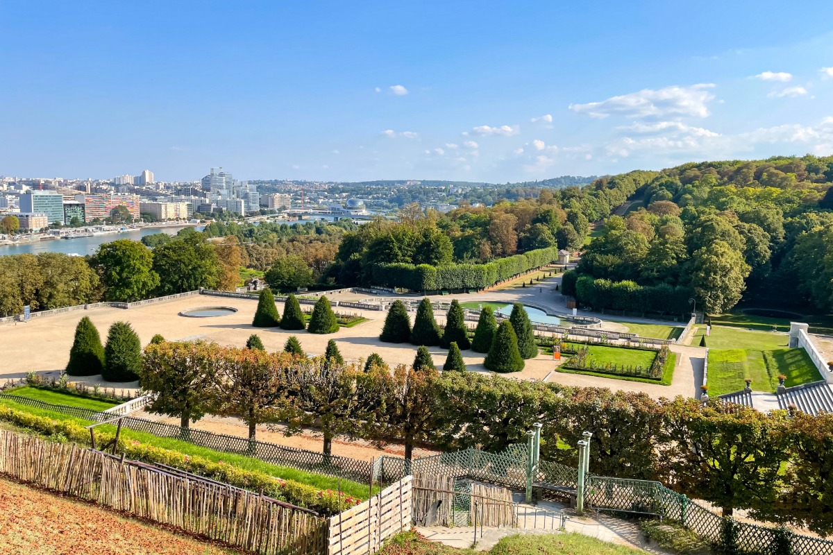 Antiquaire à Saint-Cloud