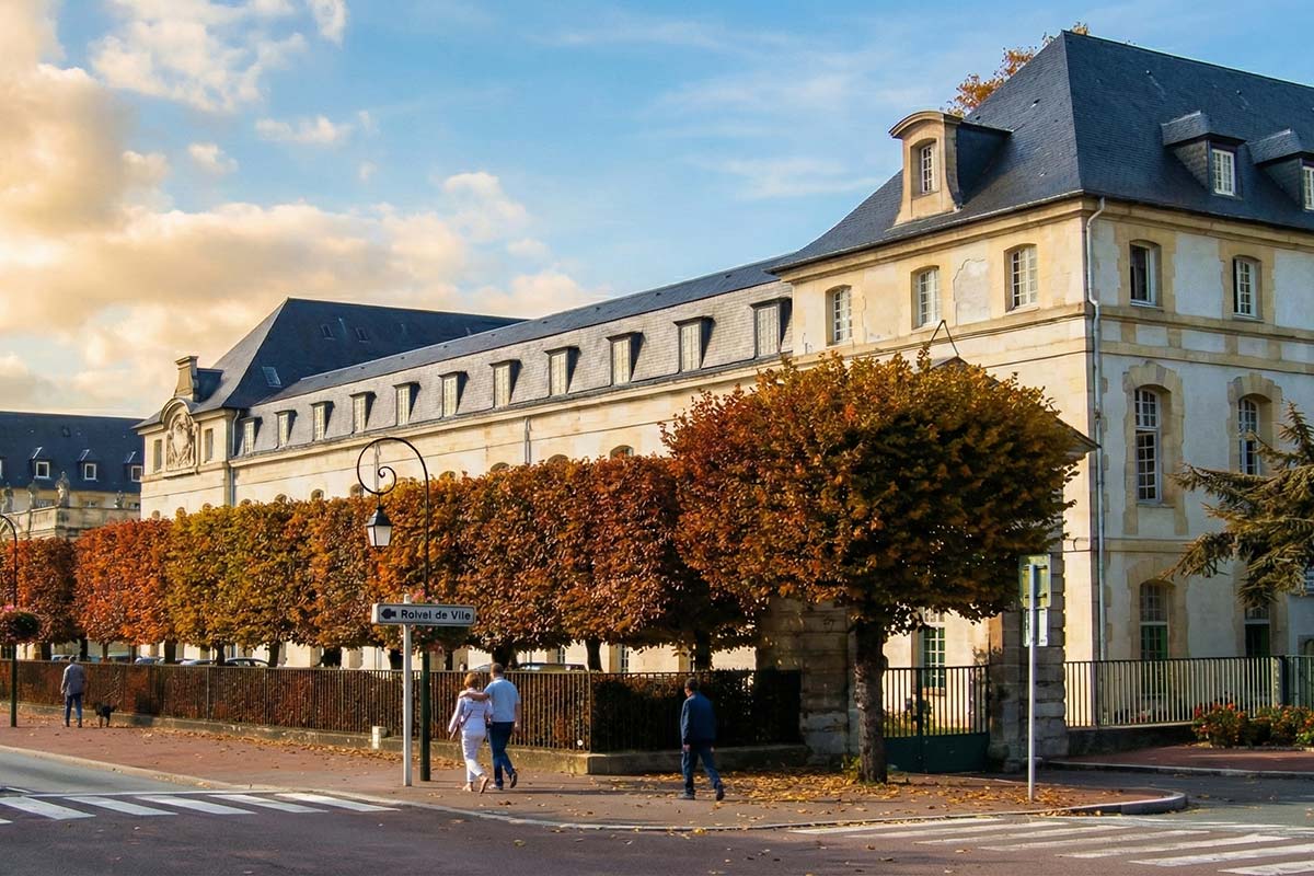 Antiquaire à Saint-Cyr-l'École