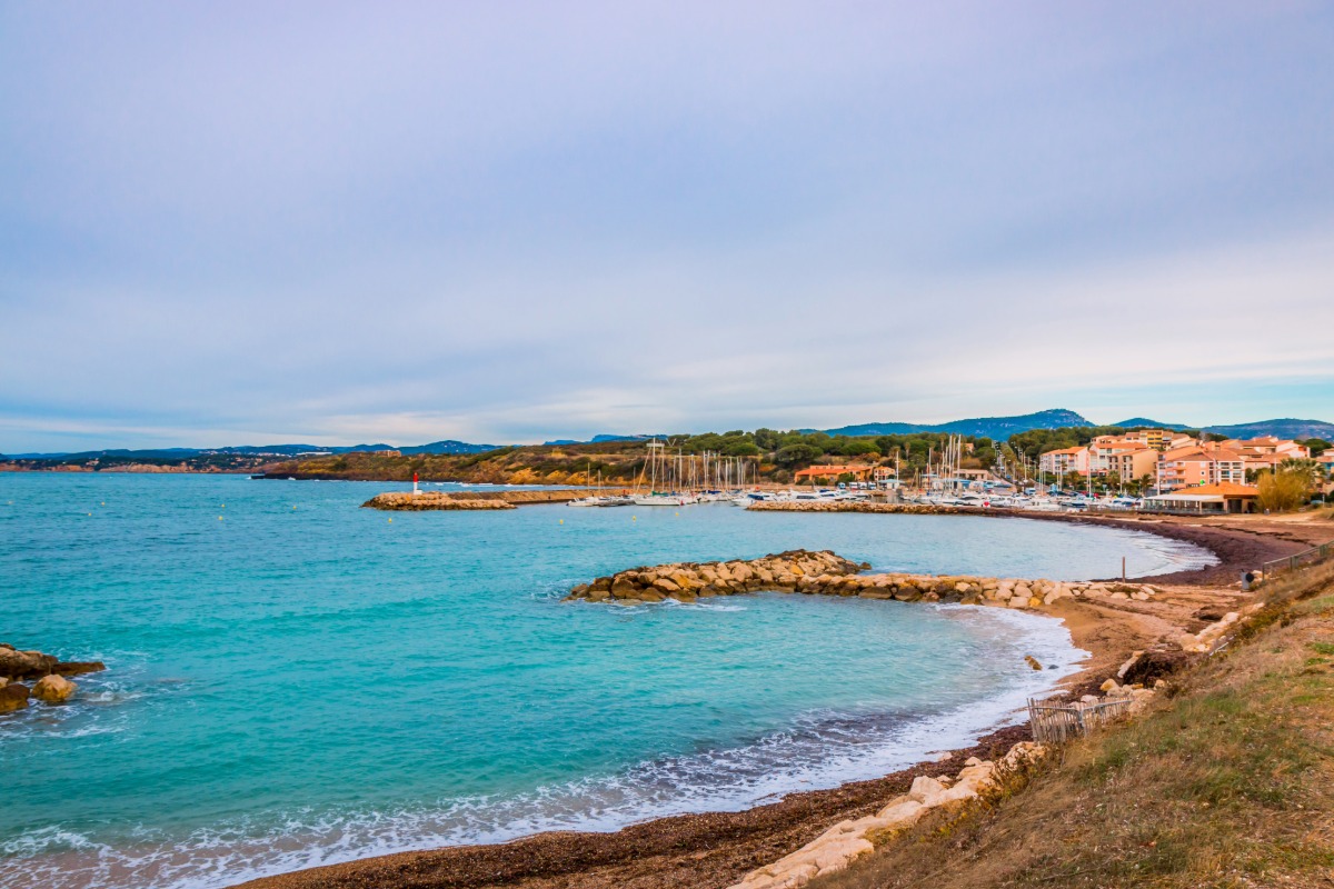 Antiquaire à Six-Fours-les-Plages