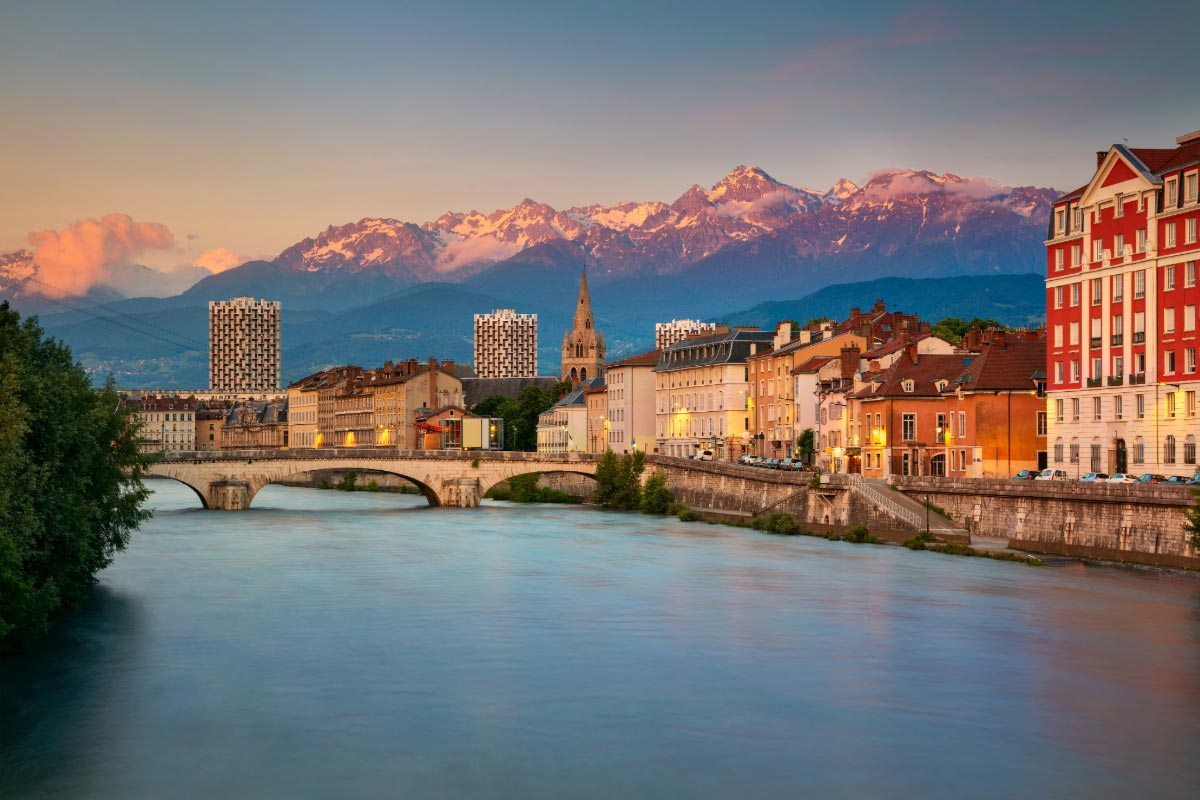 antiquaire à Grenoble